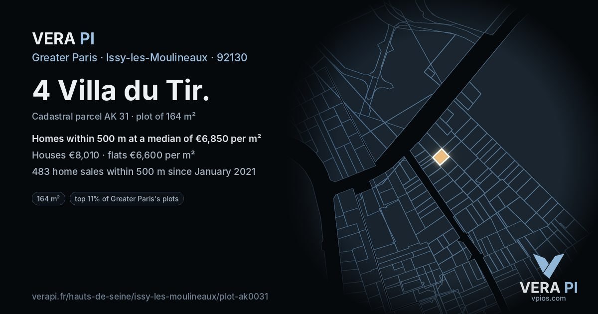 4 Villa du Tir, Issy-les-Moulineaux at night – the plot lit, the parcels around coloured by the prices near them