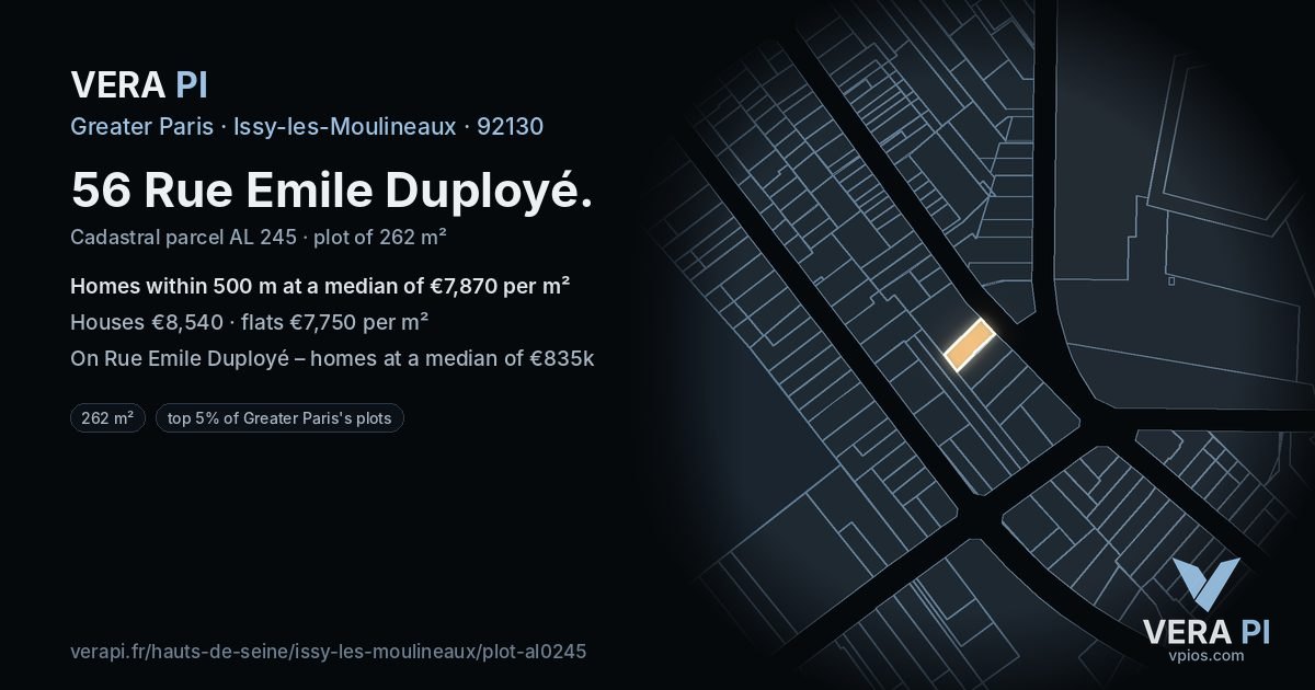 56 Rue Emile Duployé, Issy-les-Moulineaux at night – the plot lit, the parcels around coloured by the prices near them