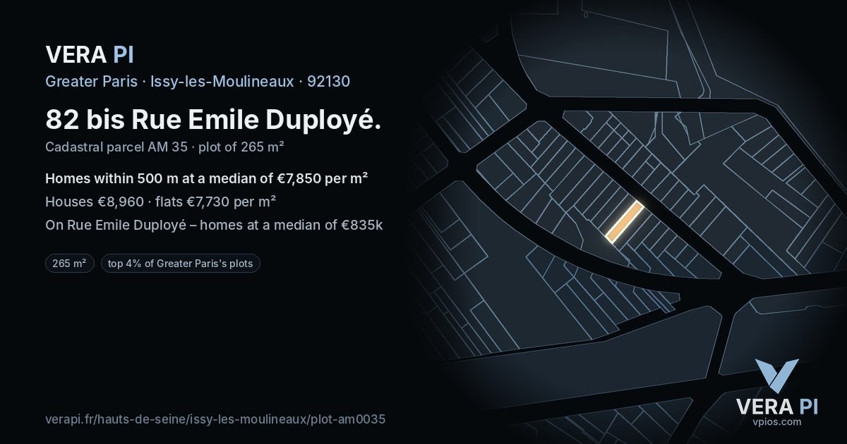 82 bis Rue Emile Duployé, Issy-les-Moulineaux at night – the plot lit, the parcels around coloured by the prices near them