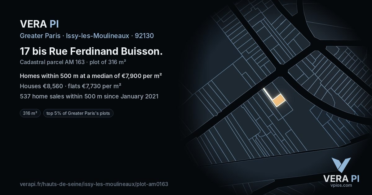 17 bis Rue Ferdinand Buisson, Issy-les-Moulineaux at night – the plot lit, the parcels around coloured by the prices near them