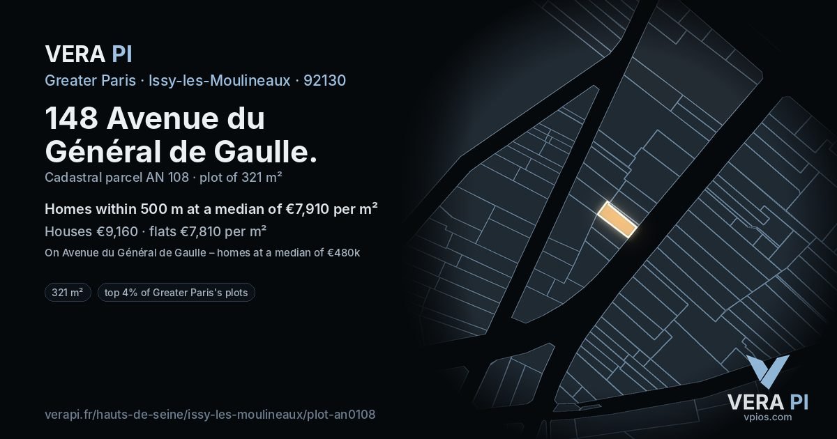 148 Avenue du Général de Gaulle, Issy-les-Moulineaux at night – the plot lit, the parcels around coloured by the prices near them