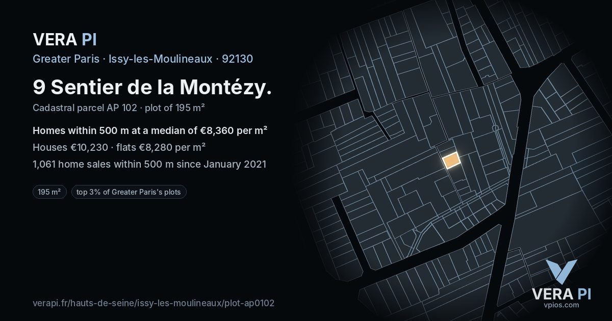 9 Sentier de la Montézy, Issy-les-Moulineaux at night – the plot lit, the parcels around coloured by the prices near them