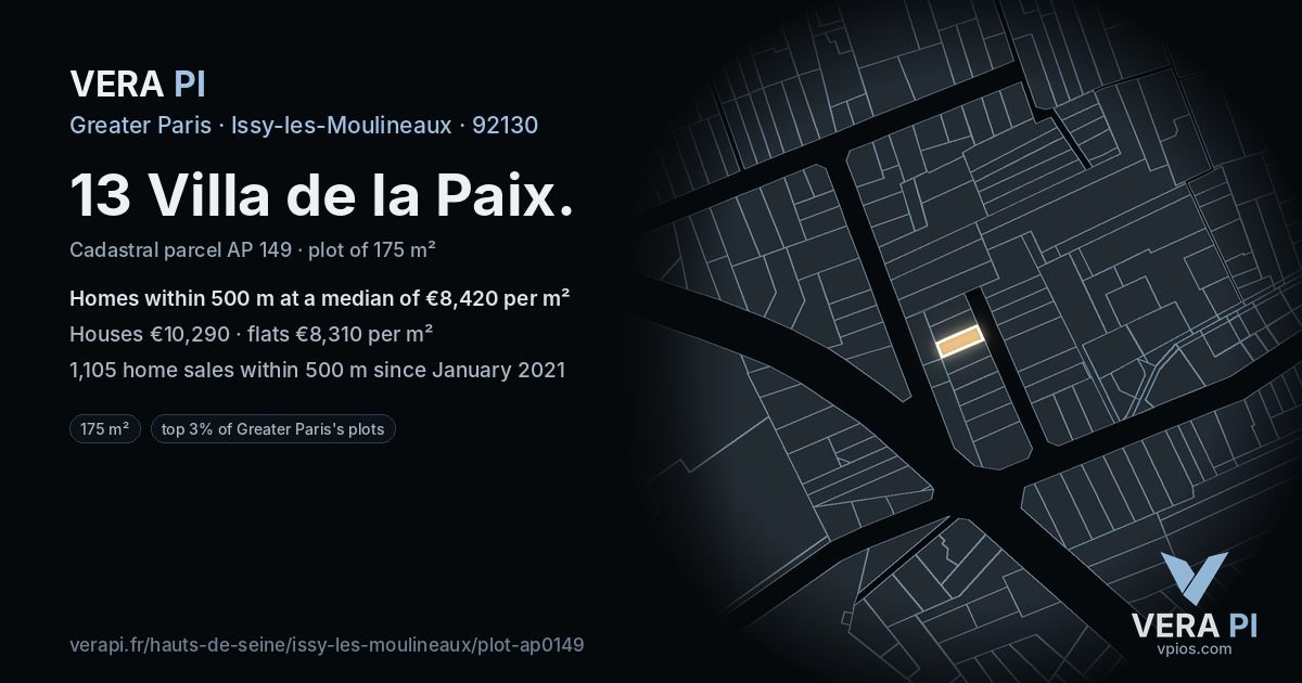 13 Villa de la Paix, Issy-les-Moulineaux at night – the plot lit, the parcels around coloured by the prices near them