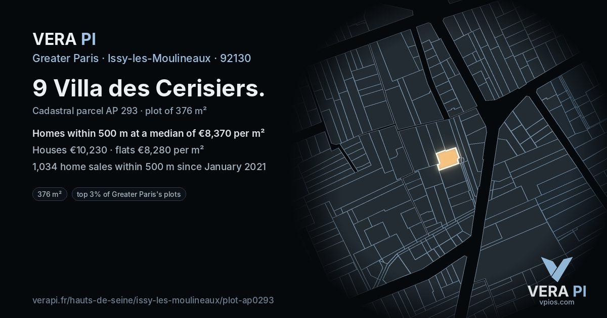 9 Villa des Cerisiers, Issy-les-Moulineaux at night – the plot lit, the parcels around coloured by the prices near them