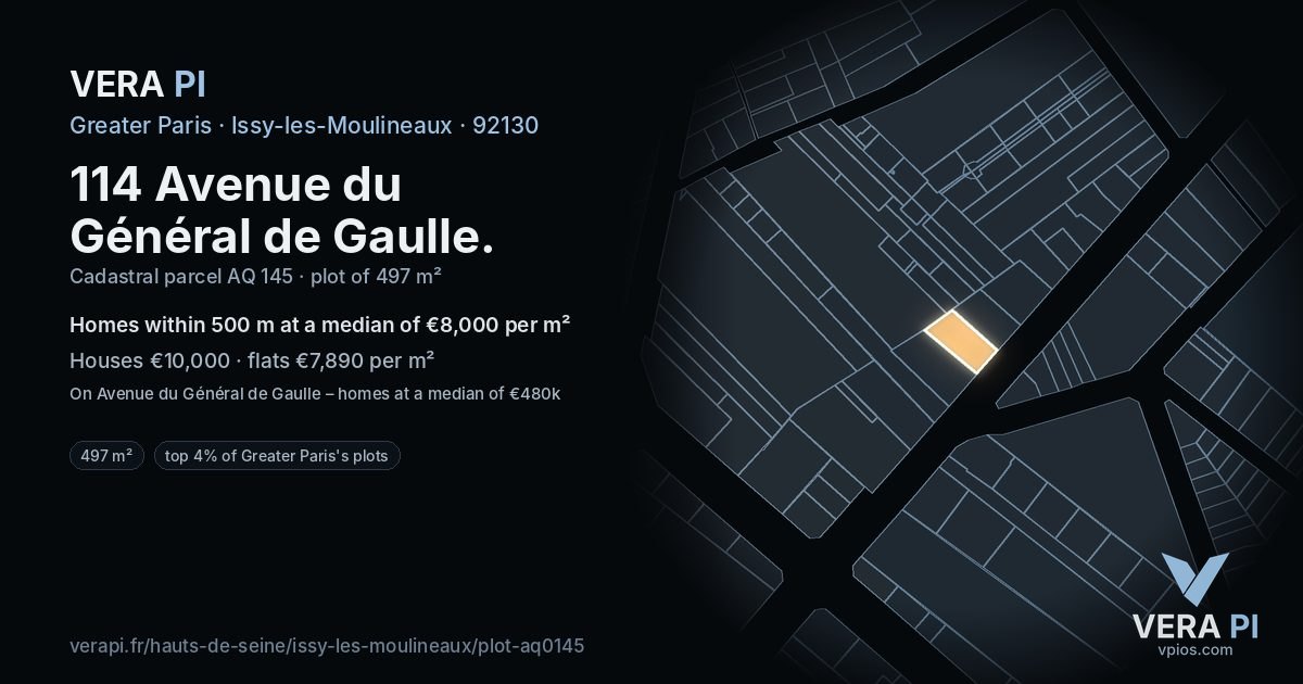 114 Avenue du Général de Gaulle, Issy-les-Moulineaux at night – the plot lit, the parcels around coloured by the prices near them