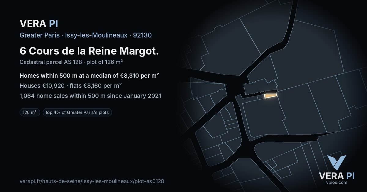 6 Cours de la Reine Margot, Issy-les-Moulineaux at night – the plot lit, the parcels around coloured by the prices near them