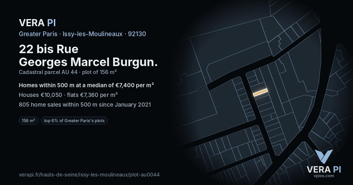 22 bis Rue Georges Marcel Burgun, Issy-les-Moulineaux at night – the plot lit, the parcels around coloured by the prices near them