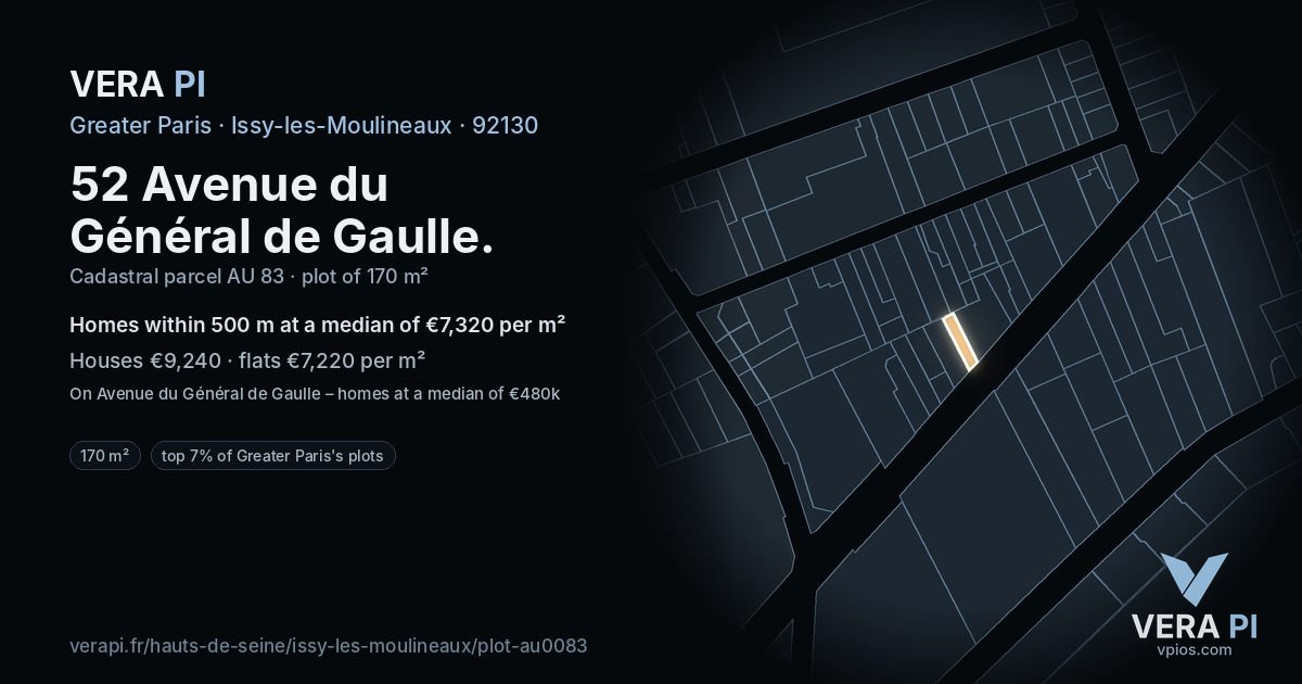 52 Avenue du Général de Gaulle, Issy-les-Moulineaux at night – the plot lit, the parcels around coloured by the prices near them