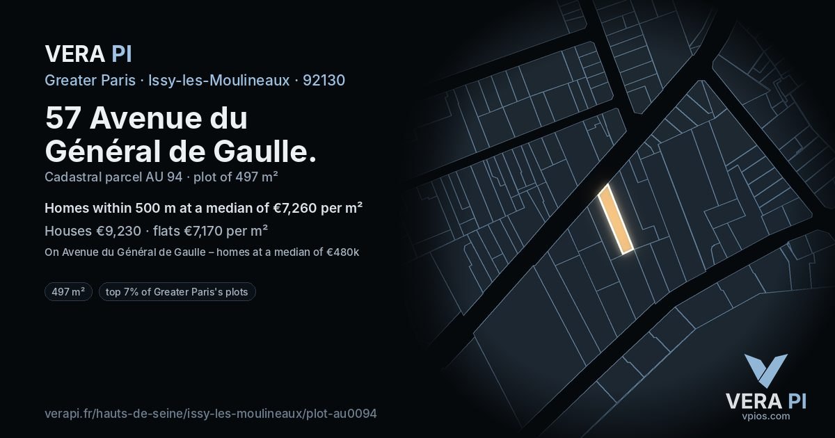 57 Avenue du Général de Gaulle, Issy-les-Moulineaux at night – the plot lit, the parcels around coloured by the prices near them