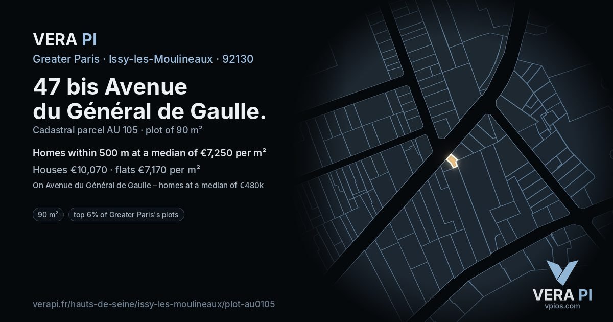 47 bis Avenue du Général de Gaulle, Issy-les-Moulineaux at night – the plot lit, the parcels around coloured by the prices near them