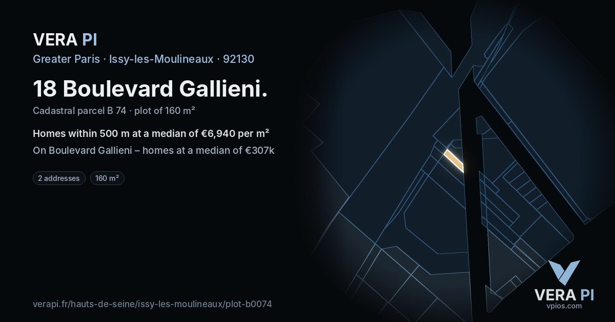 18 Boulevard Gallieni, Issy-les-Moulineaux at night – the plot lit, the parcels around coloured by the prices near them