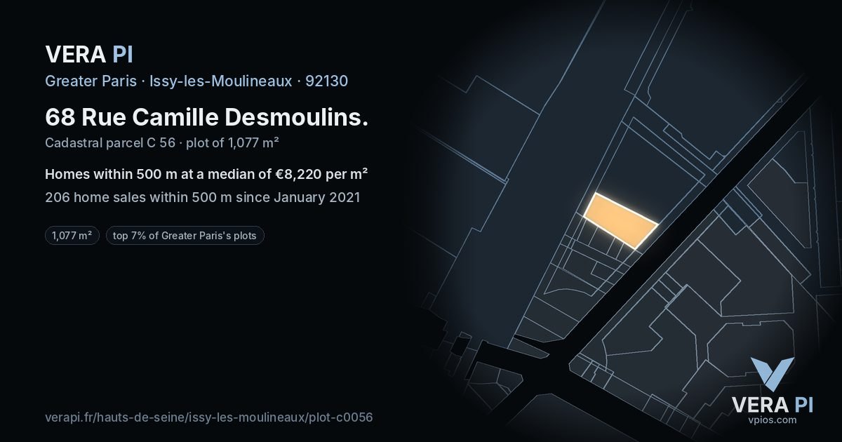 68 Rue Camille Desmoulins, Issy-les-Moulineaux at night – the plot lit, the parcels around coloured by the prices near them