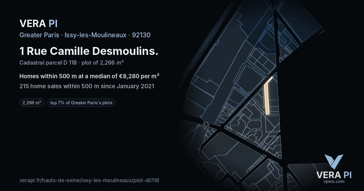 1 Rue Camille Desmoulins, Issy-les-Moulineaux at night – the plot lit, the parcels around coloured by the prices near them