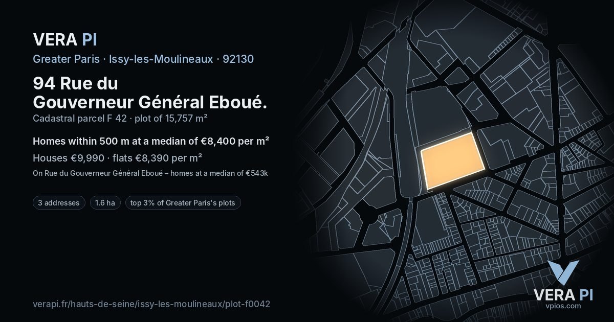 94 Rue du Gouverneur Général Eboué, Issy-les-Moulineaux at night – the plot lit, the parcels around coloured by the prices near them