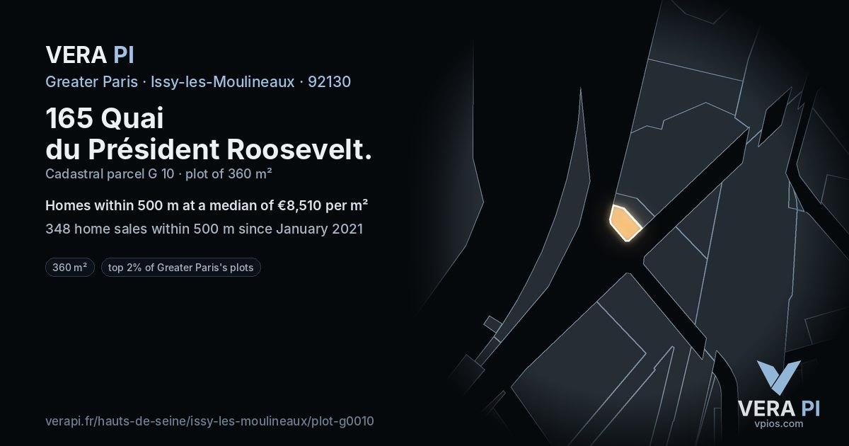 165 Quai du Président Roosevelt, Issy-les-Moulineaux at night – the plot lit, the parcels around coloured by the prices near them