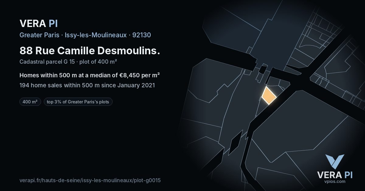 88 Rue Camille Desmoulins, Issy-les-Moulineaux at night – the plot lit, the parcels around coloured by the prices near them