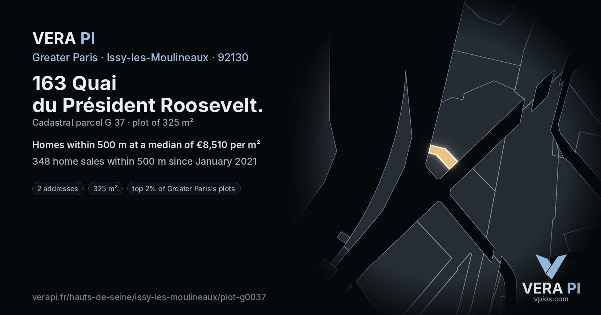 163 Quai du Président Roosevelt, Issy-les-Moulineaux at night – the plot lit, the parcels around coloured by the prices near them