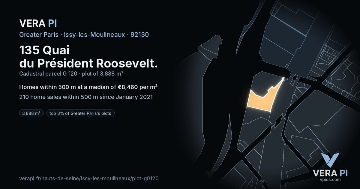 135 Quai du Président Roosevelt, Issy-les-Moulineaux at night – the plot lit, the parcels around coloured by the prices near them
