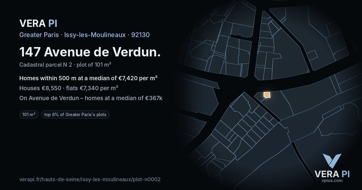 147 Avenue de Verdun, Issy-les-Moulineaux at night – the plot lit, the parcels around coloured by the prices near them