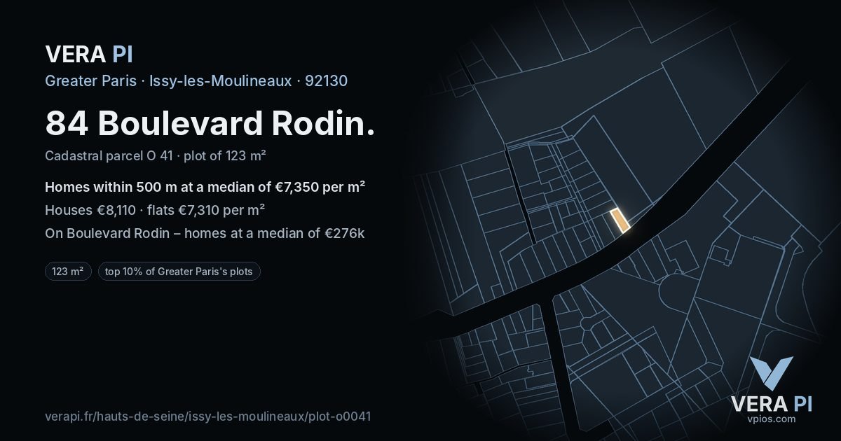 84 Boulevard Rodin, Issy-les-Moulineaux at night – the plot lit, the parcels around coloured by the prices near them