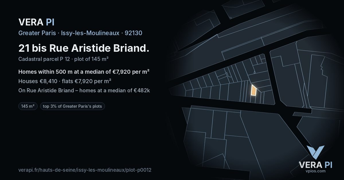 21 bis Rue Aristide Briand, Issy-les-Moulineaux at night – the plot lit, the parcels around coloured by the prices near them
