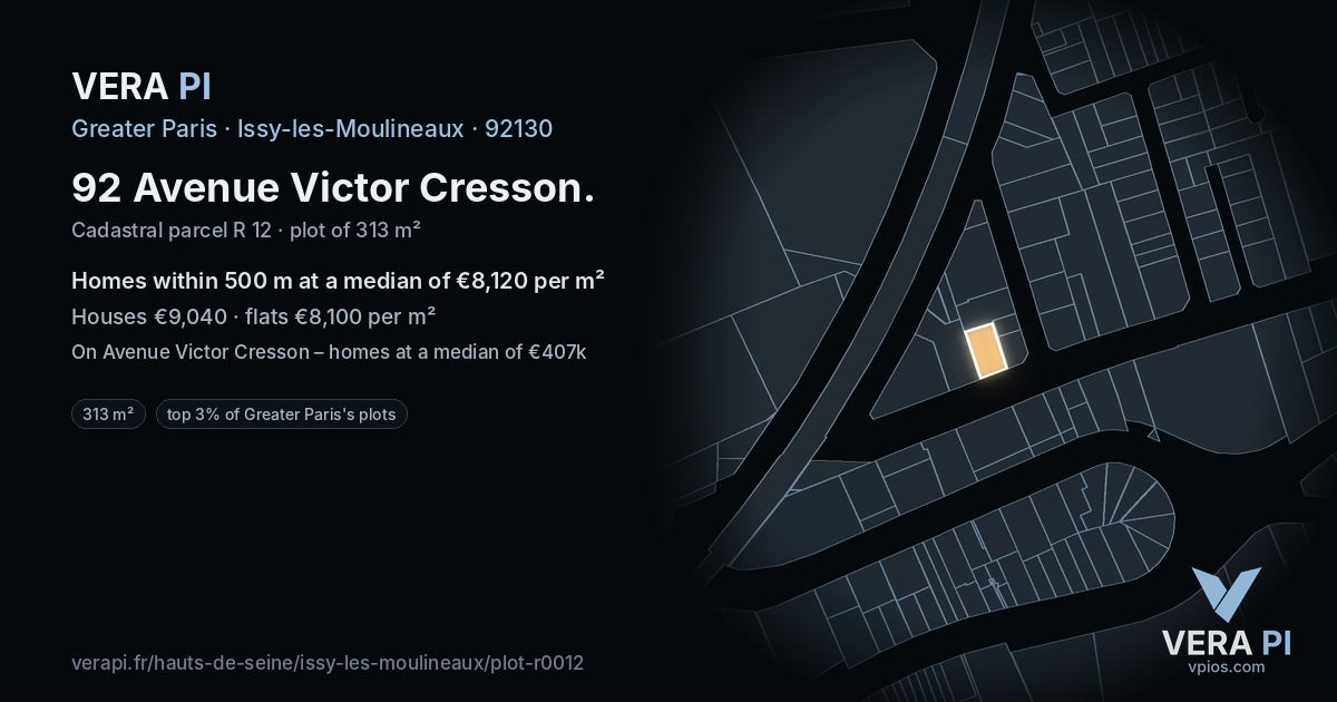 92 Avenue Victor Cresson, Issy-les-Moulineaux at night – the plot lit, the parcels around coloured by the prices near them