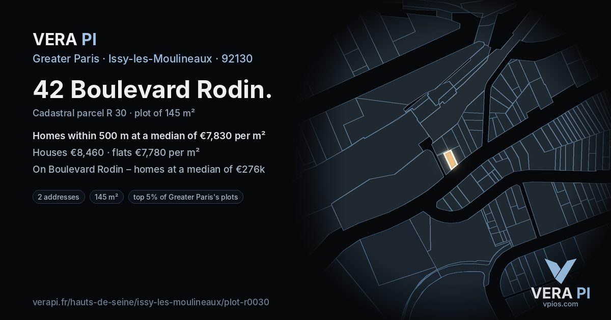 42 Boulevard Rodin, Issy-les-Moulineaux at night – the plot lit, the parcels around coloured by the prices near them