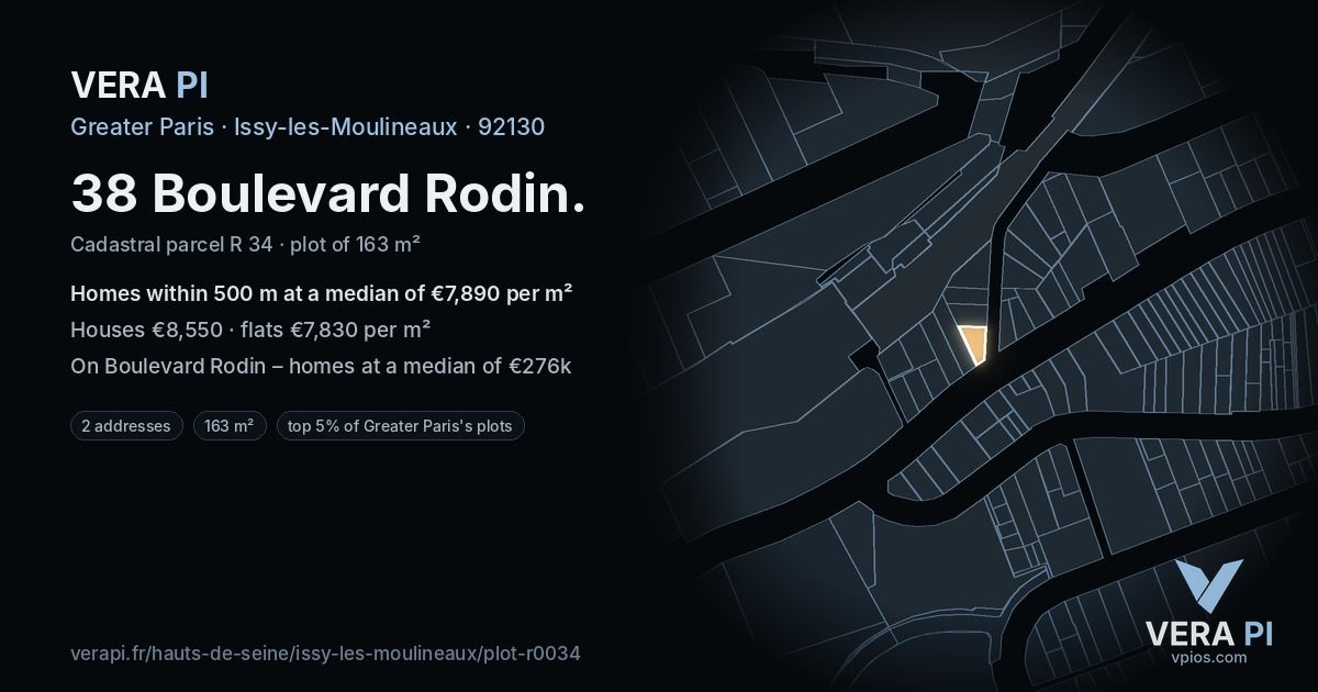 38 Boulevard Rodin, Issy-les-Moulineaux at night – the plot lit, the parcels around coloured by the prices near them