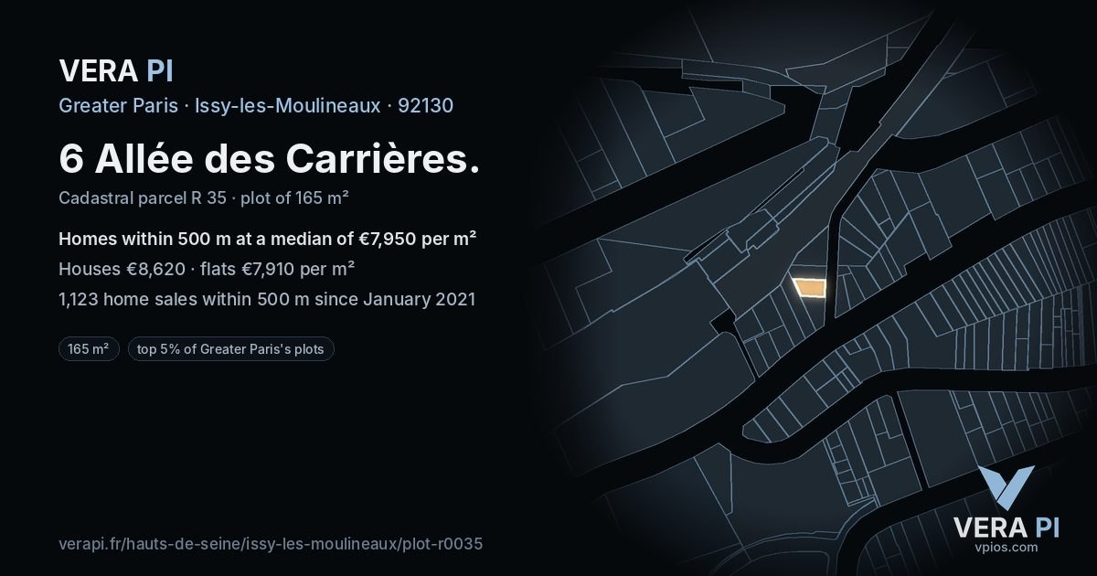 6 Allée des Carrières, Issy-les-Moulineaux at night – the plot lit, the parcels around coloured by the prices near them