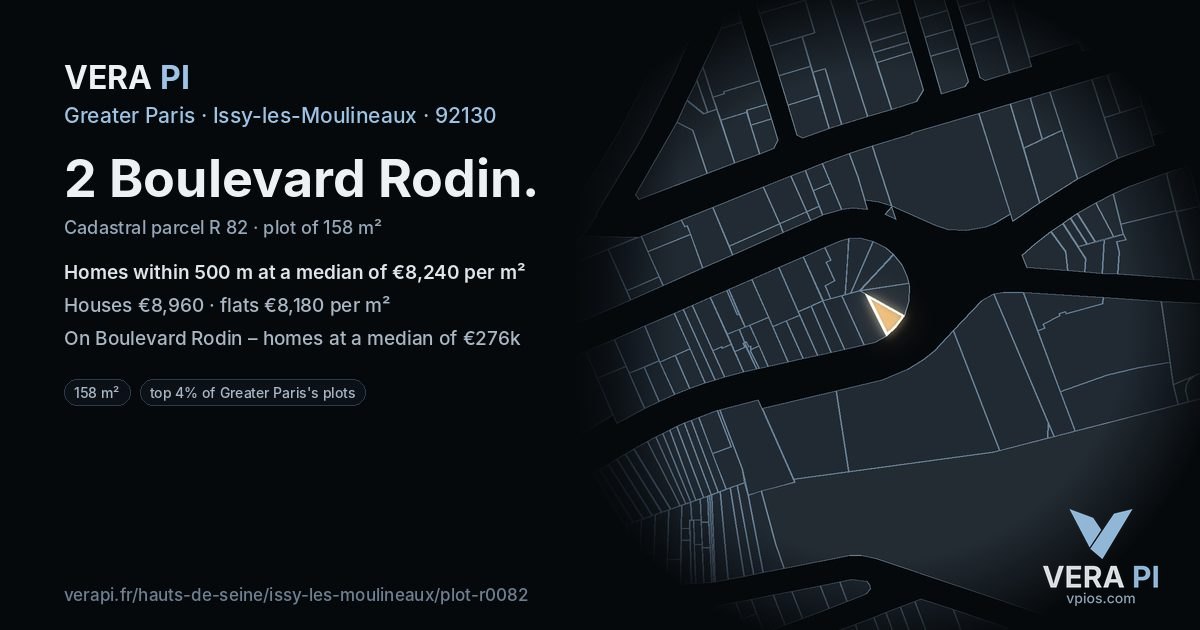 2 Boulevard Rodin, Issy-les-Moulineaux at night – the plot lit, the parcels around coloured by the prices near them