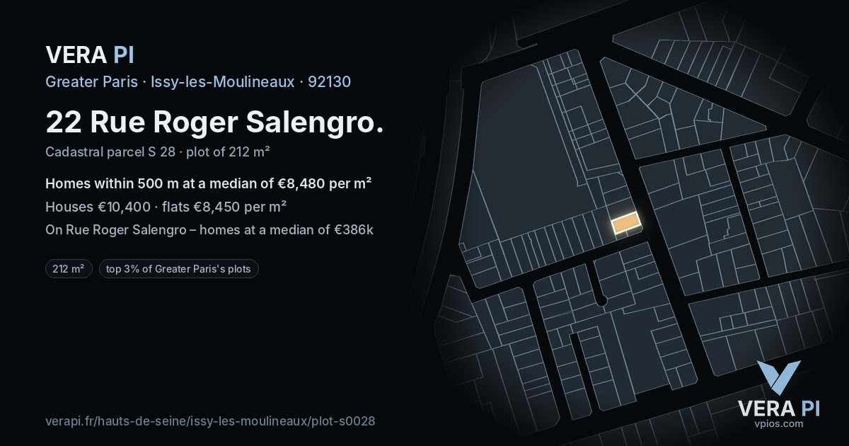 22 Rue Roger Salengro, Issy-les-Moulineaux at night – the plot lit, the parcels around coloured by the prices near them