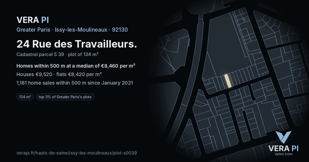 24 Rue des Travailleurs, Issy-les-Moulineaux at night – the plot lit, the parcels around coloured by the prices near them