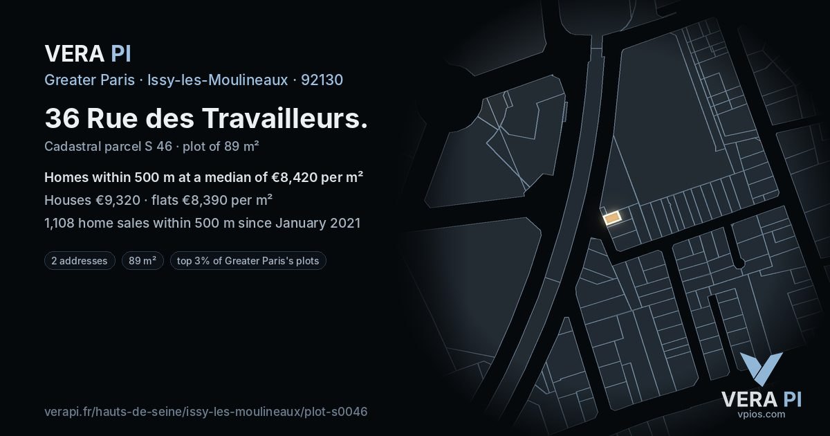 36 Rue des Travailleurs, Issy-les-Moulineaux at night – the plot lit, the parcels around coloured by the prices near them