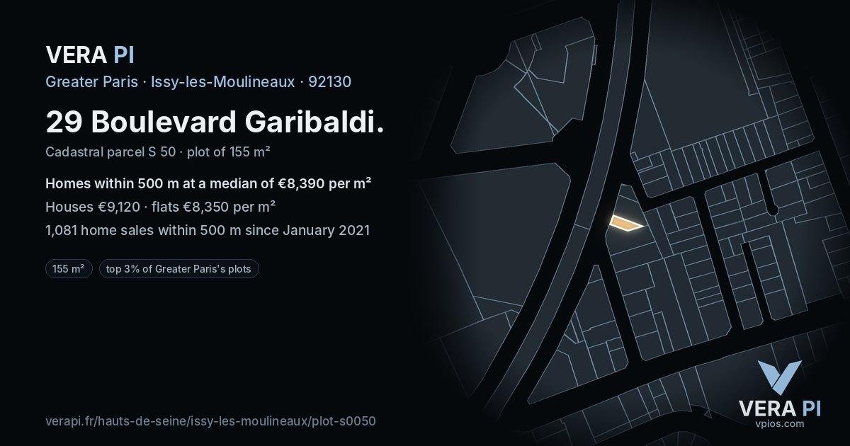 29 Boulevard Garibaldi, Issy-les-Moulineaux at night – the plot lit, the parcels around coloured by the prices near them