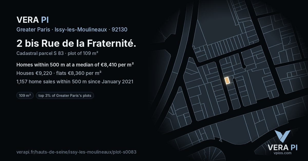2 bis Rue de la Fraternité, Issy-les-Moulineaux at night – the plot lit, the parcels around coloured by the prices near them