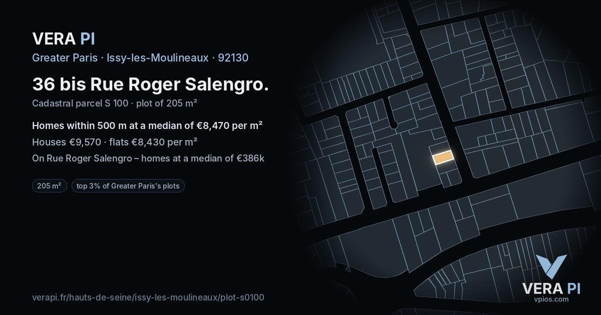 36 bis Rue Roger Salengro, Issy-les-Moulineaux at night – the plot lit, the parcels around coloured by the prices near them
