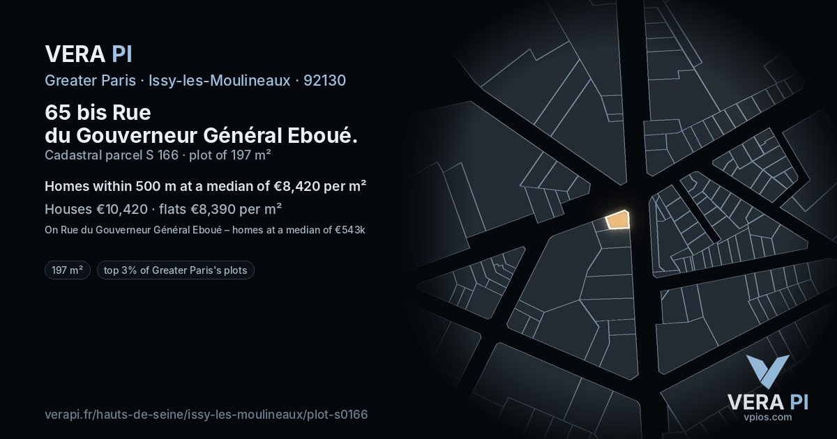 65 bis Rue du Gouverneur Général Eboué, Issy-les-Moulineaux at night – the plot lit, the parcels around coloured by the prices near them