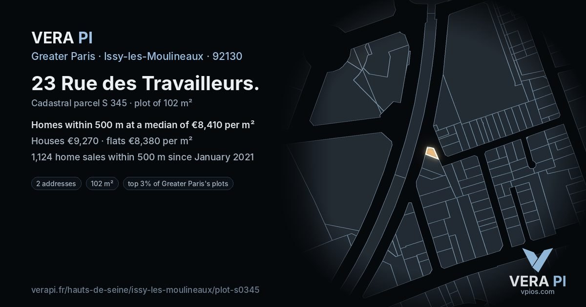 23 Rue des Travailleurs, Issy-les-Moulineaux at night – the plot lit, the parcels around coloured by the prices near them