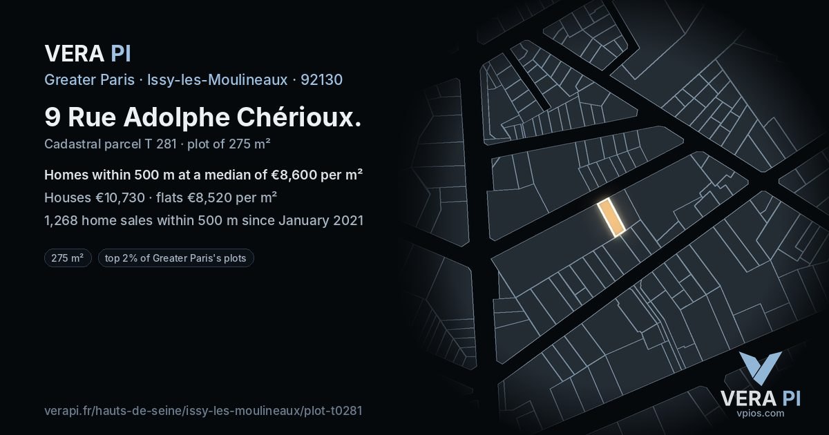 9 Rue Adolphe Chérioux, Issy-les-Moulineaux at night – the plot lit, the parcels around coloured by the prices near them