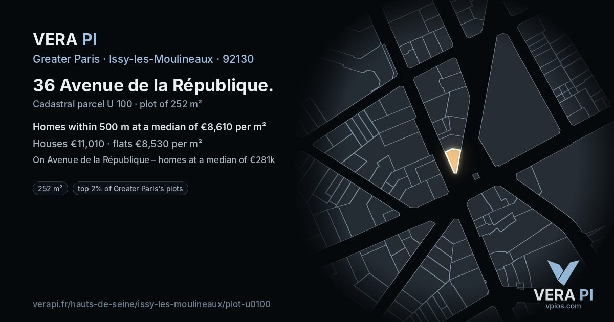 36 Avenue de la République, Issy-les-Moulineaux at night – the plot lit, the parcels around coloured by the prices near them