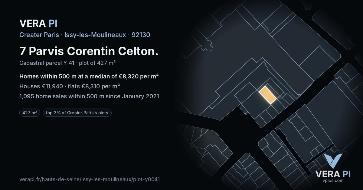 7 Parvis Corentin Celton, Issy-les-Moulineaux at night – the plot lit, the parcels around coloured by the prices near them