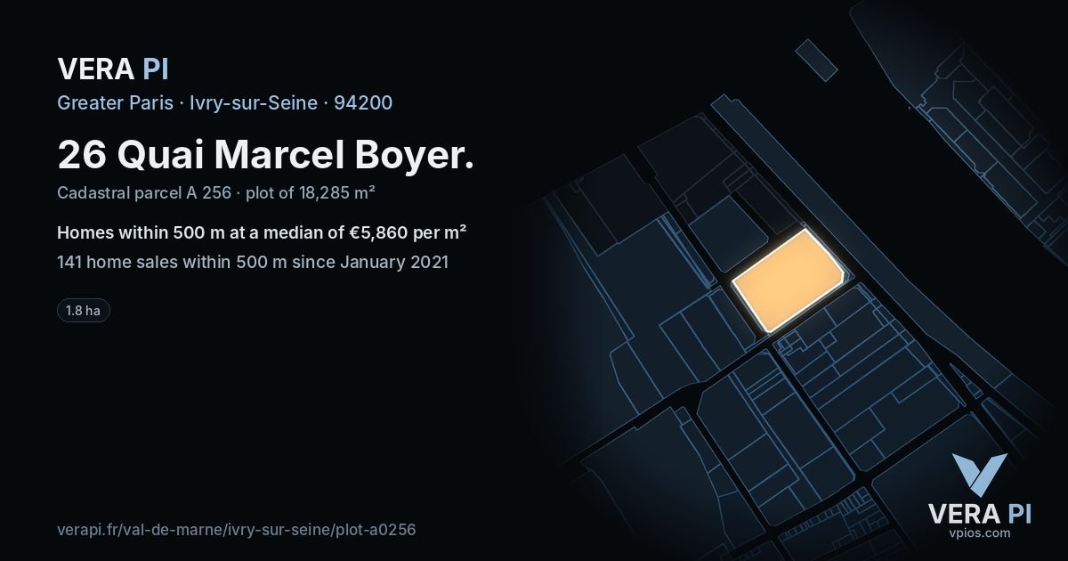 26 Quai Marcel Boyer, Ivry-sur-Seine at night – the plot lit, the parcels around coloured by the prices near them
