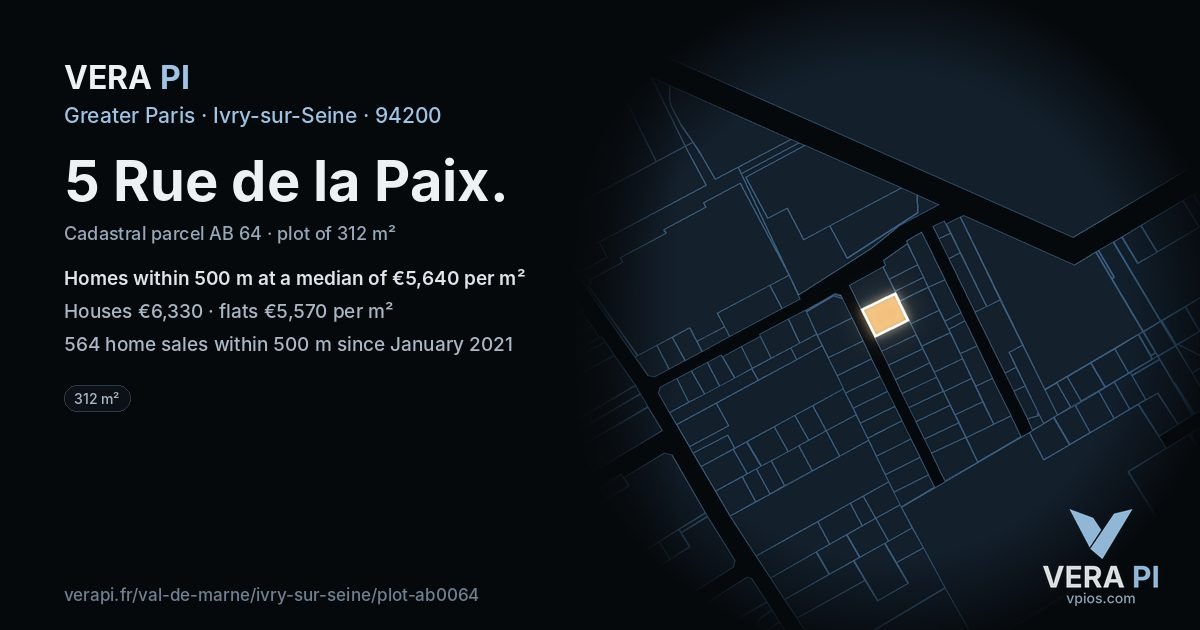 5 Rue de la Paix, Ivry-sur-Seine at night – the plot lit, the parcels around coloured by the prices near them
