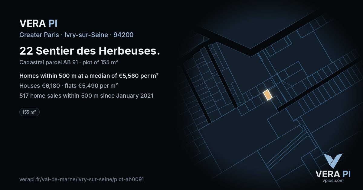22 Sentier des Herbeuses, Ivry-sur-Seine at night – the plot lit, the parcels around coloured by the prices near them