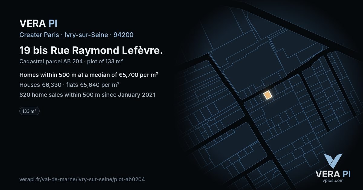 19 bis Rue Raymond Lefèvre, Ivry-sur-Seine at night – the plot lit, the parcels around coloured by the prices near them