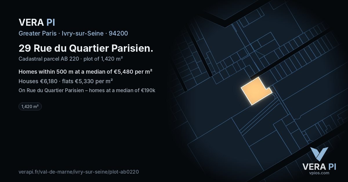 29 Rue du Quartier Parisien, Ivry-sur-Seine at night – the plot lit, the parcels around coloured by the prices near them