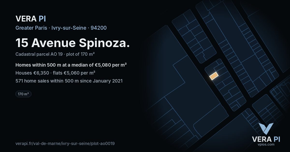 15 Avenue Spinoza, Ivry-sur-Seine at night – the plot lit, the parcels around coloured by the prices near them