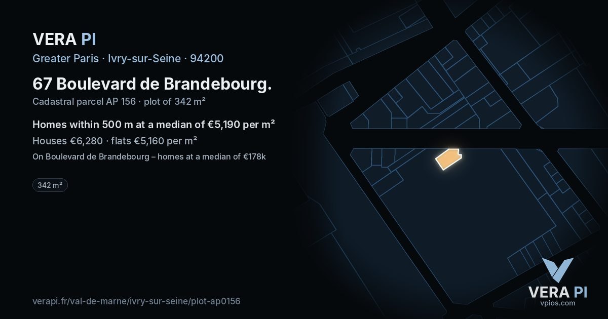 67 Boulevard de Brandebourg, Ivry-sur-Seine at night – the plot lit, the parcels around coloured by the prices near them