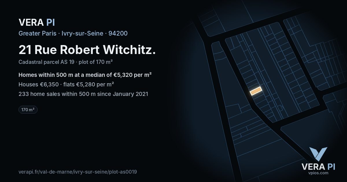 21 Rue Robert Witchitz, Ivry-sur-Seine at night – the plot lit, the parcels around coloured by the prices near them