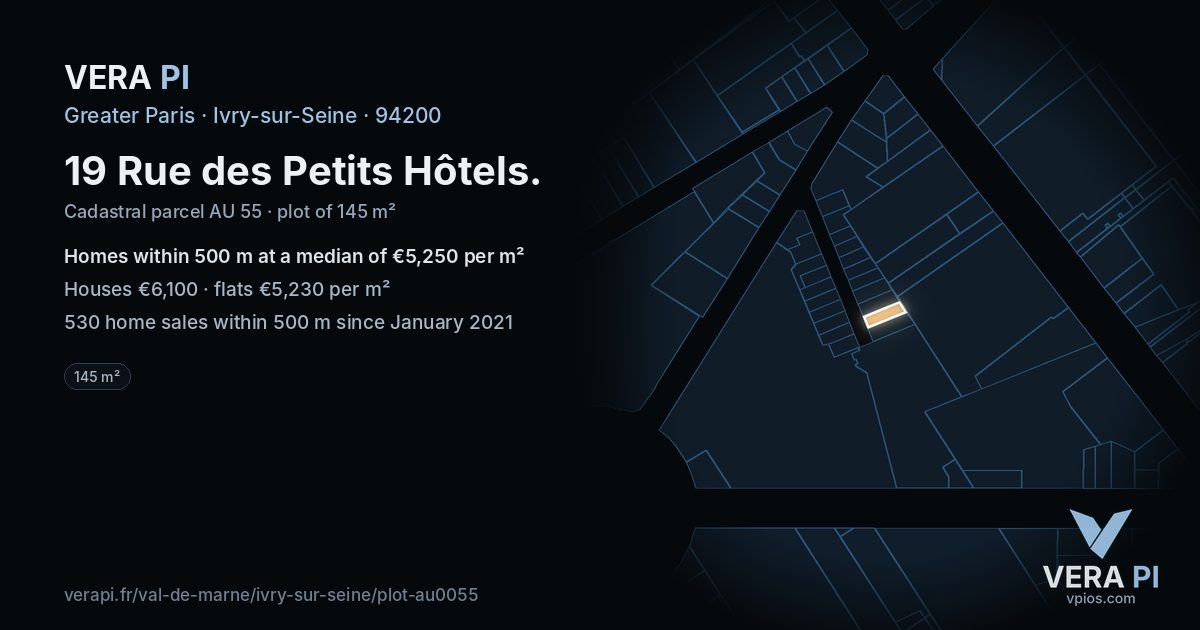19 Rue des Petits Hôtels, Ivry-sur-Seine at night – the plot lit, the parcels around coloured by the prices near them